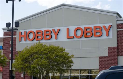 what time does hobby lobby open today